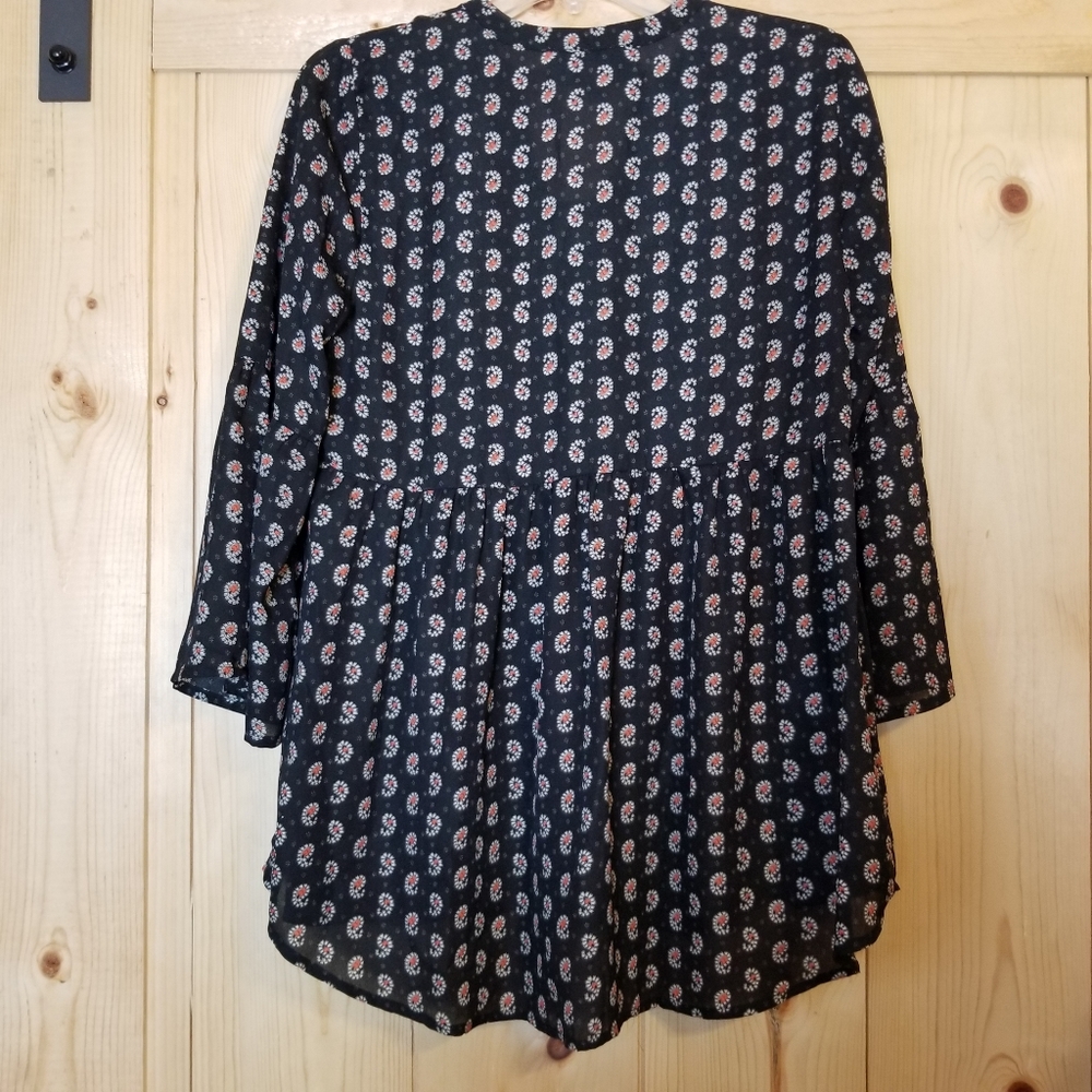 Anthropologie Sunday in Brooklyn Front Tie Babydoll Top - Picture 5 of 7